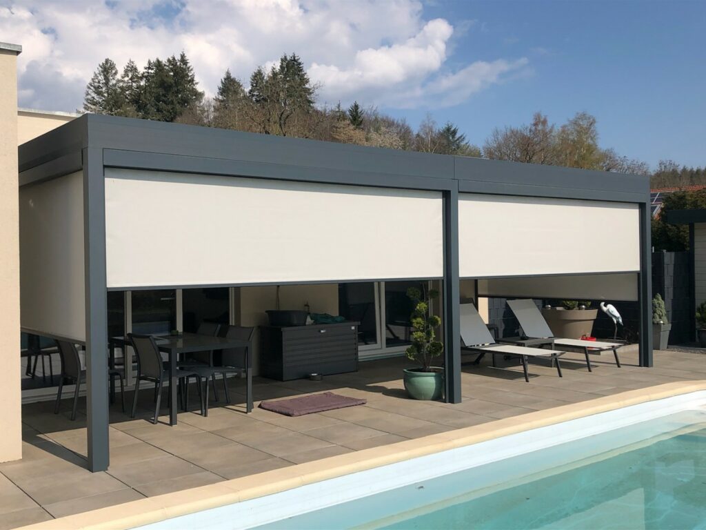 Pergola bioclimatique protection solaire terrasse Alsace